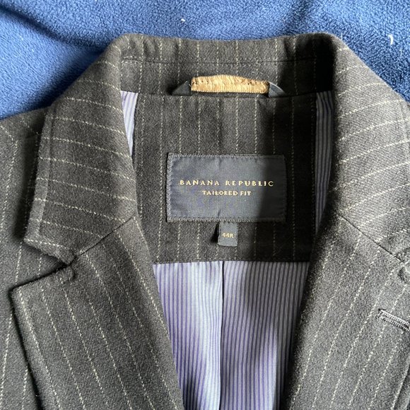 Banana Republic Tailored Fit Blazer Italian Fabric 44R - Picture 2 of 9